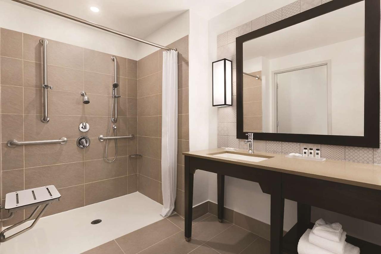 Country Inn & Suites By Radisson, Belleville, On المظهر الخارجي الصورة