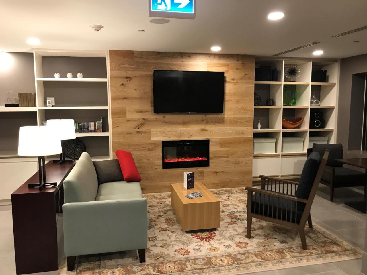Country Inn & Suites By Radisson, Belleville, On المظهر الخارجي الصورة