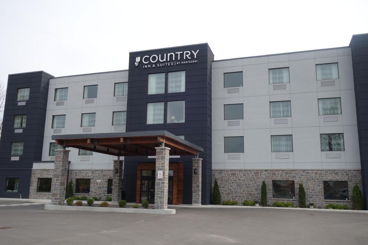 Country Inn & Suites By Radisson, Belleville, On المظهر الخارجي الصورة